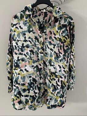 ENTRO Abstract Animal Print Shirt in Pink, Olive & Black